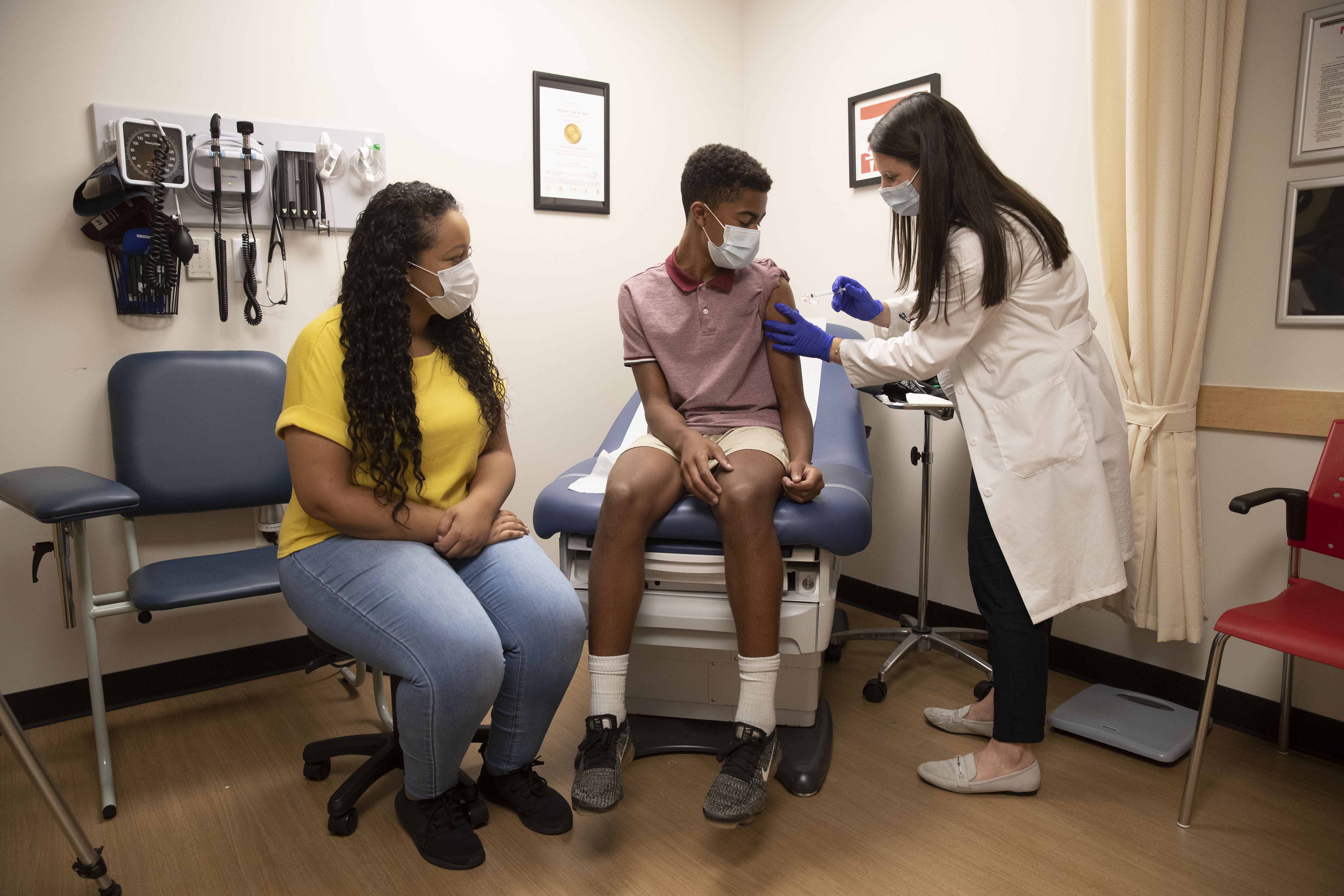 CVS Retail Pharmacy Store Brand Shoot - Dover, NH