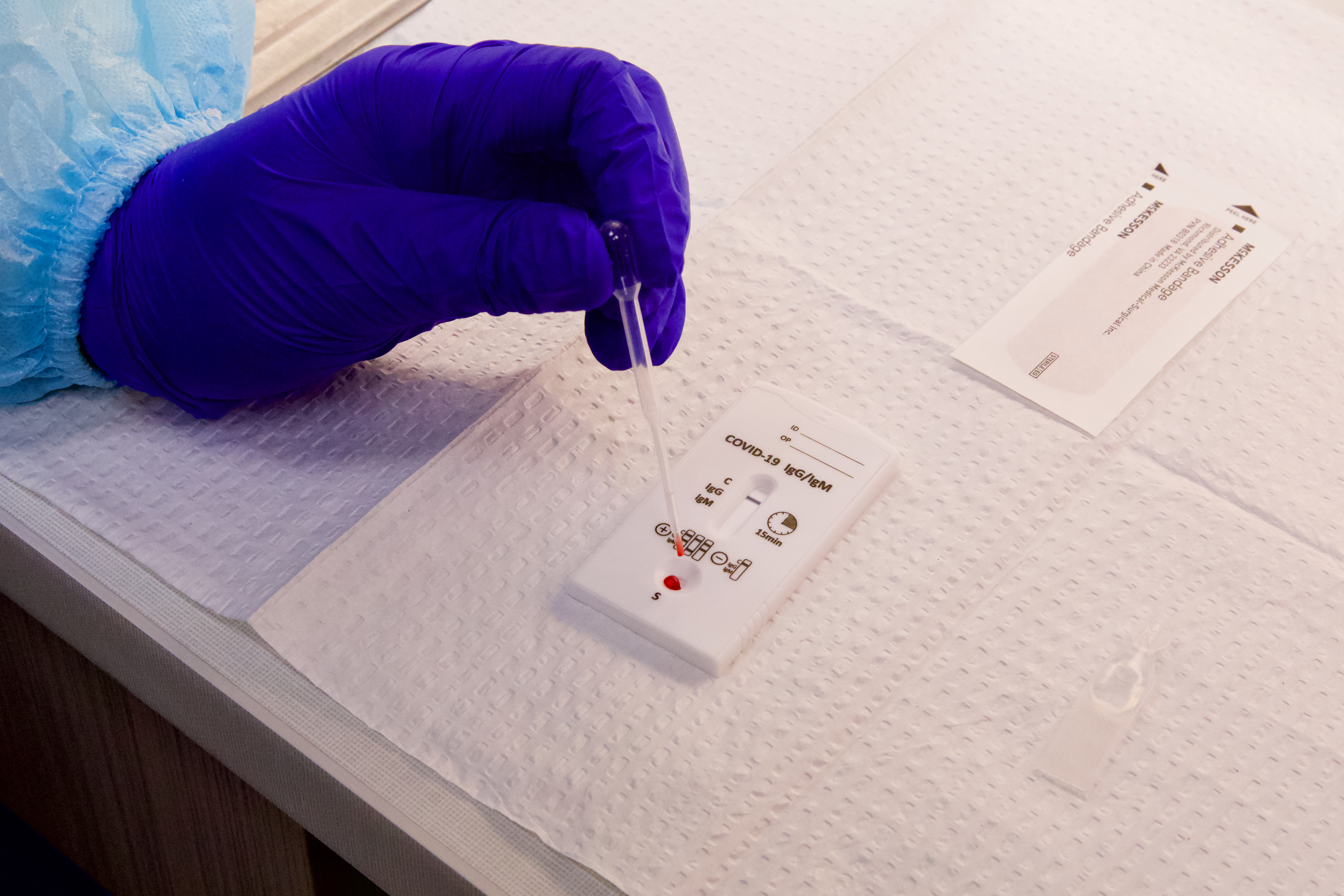 Testing blood for COVID-19 antibodies